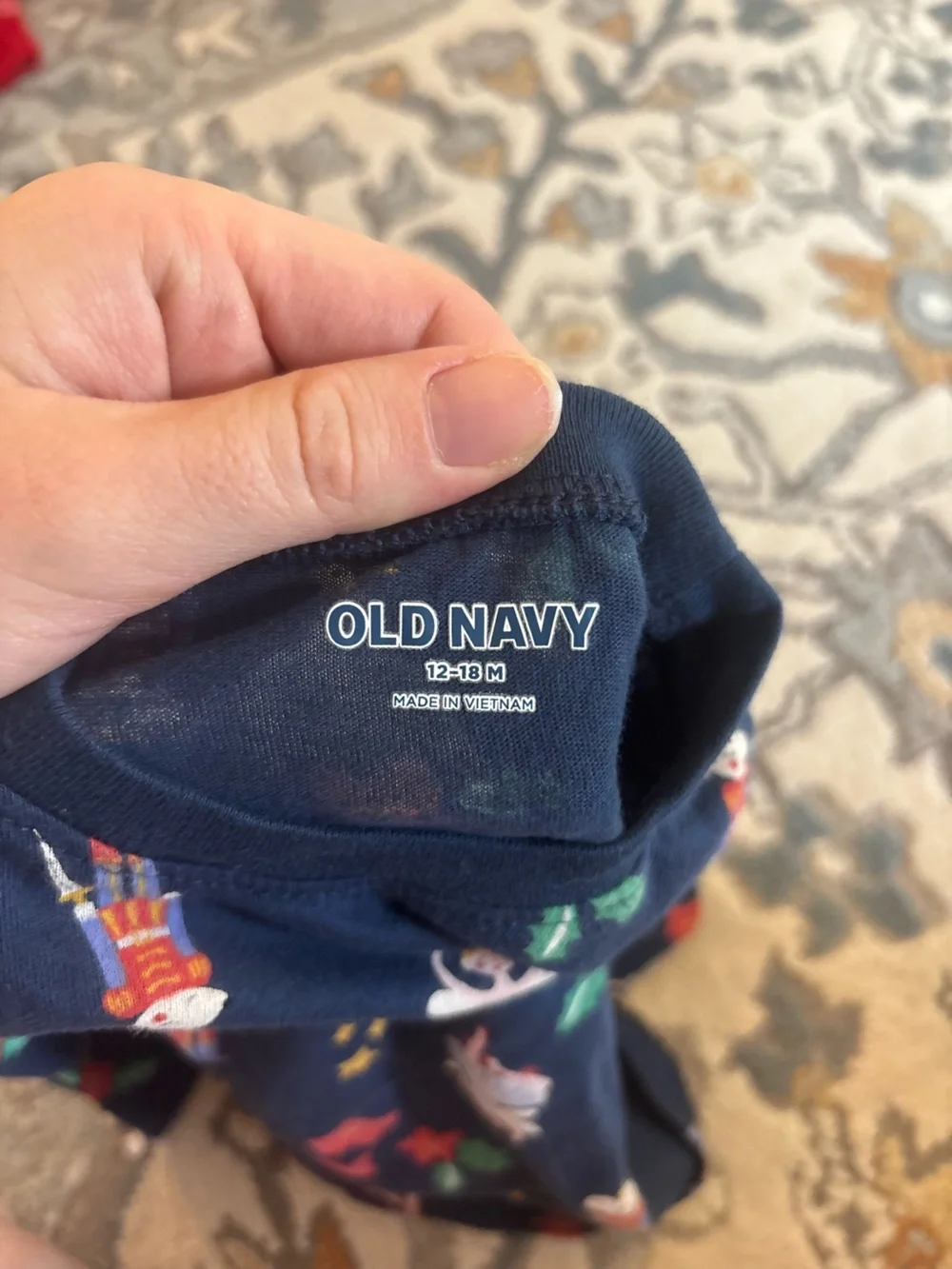 Old Navy Navy Long-Sleeve Nutcracker & Ballerina Print Top